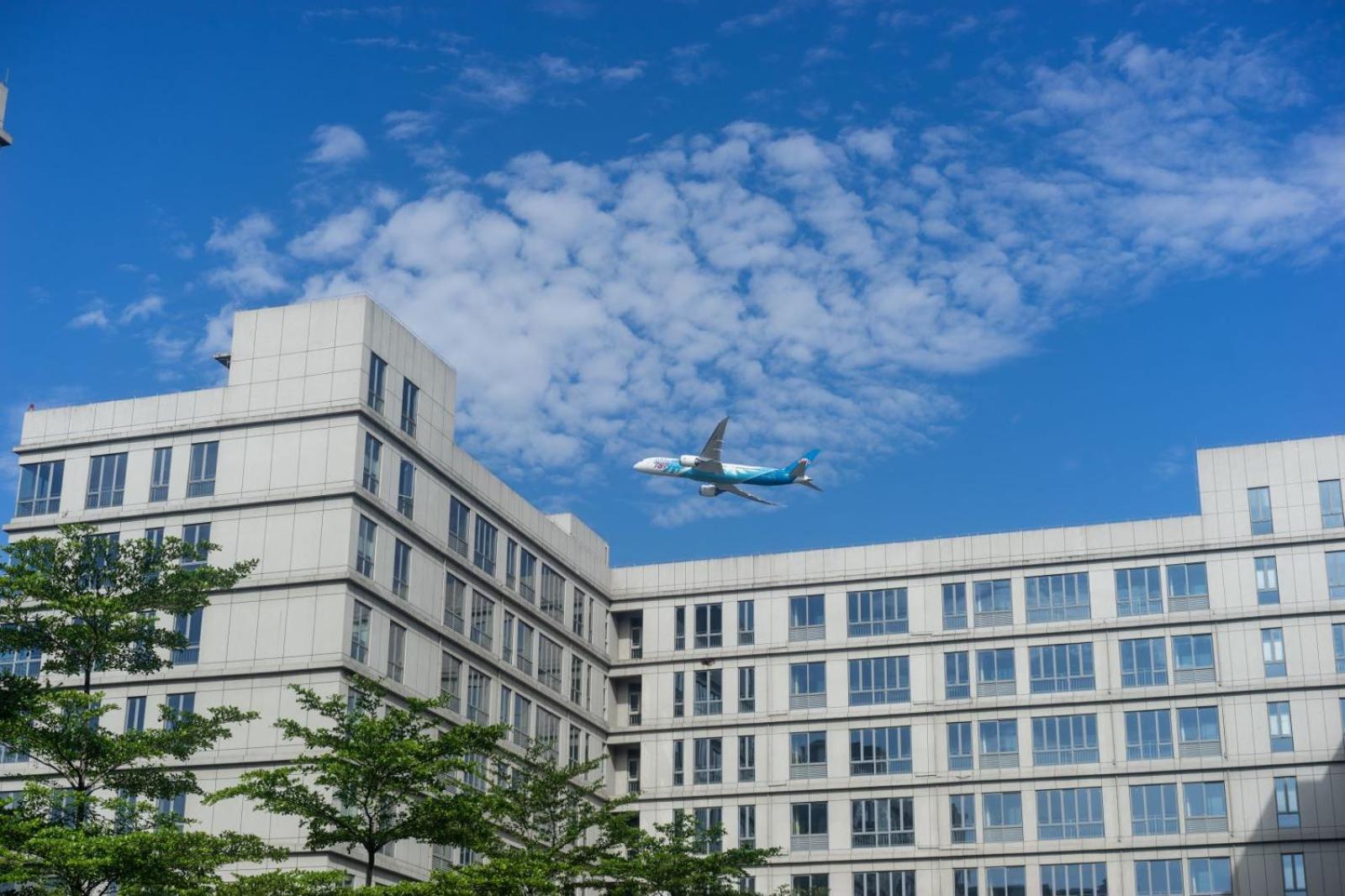 Guangzhou Baiyun Airport Yunzhi Hotel Near Terminal One - Complimentary Shuttle Bus Between Hotel To Canton Fair Complex During Canton Fair Bagian luar foto